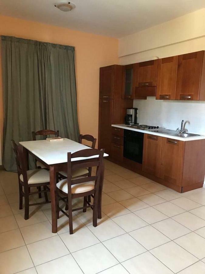 Hotel Xenonas Nikia Yerákion Exteriér fotografie